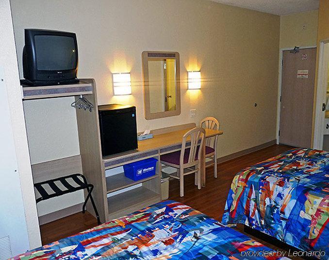 Motel 6-Whitby, On - Toronto East Exterior foto